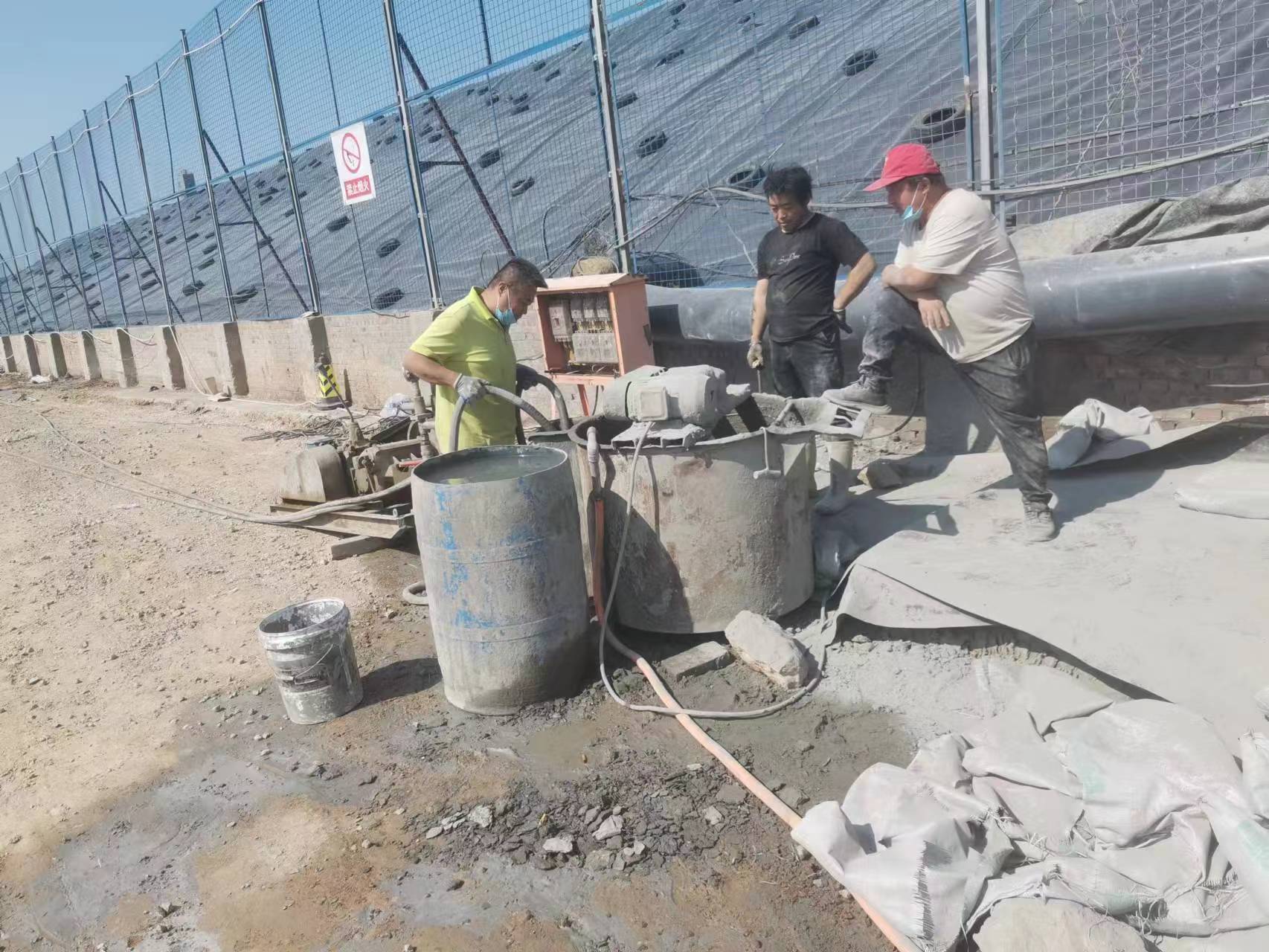 覃塘袖阀管注浆